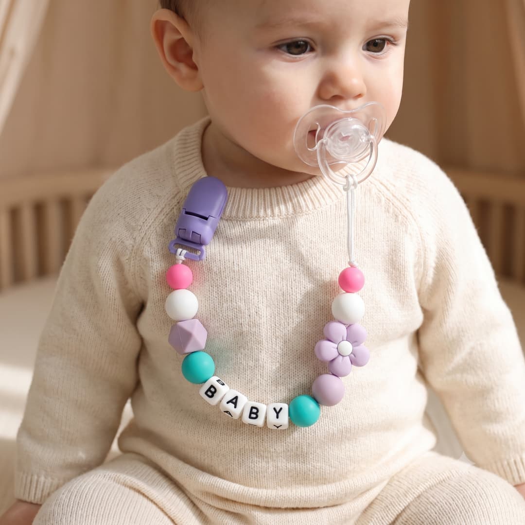 Attache-tétine personnalisée a - Baby Food Name avis et prix